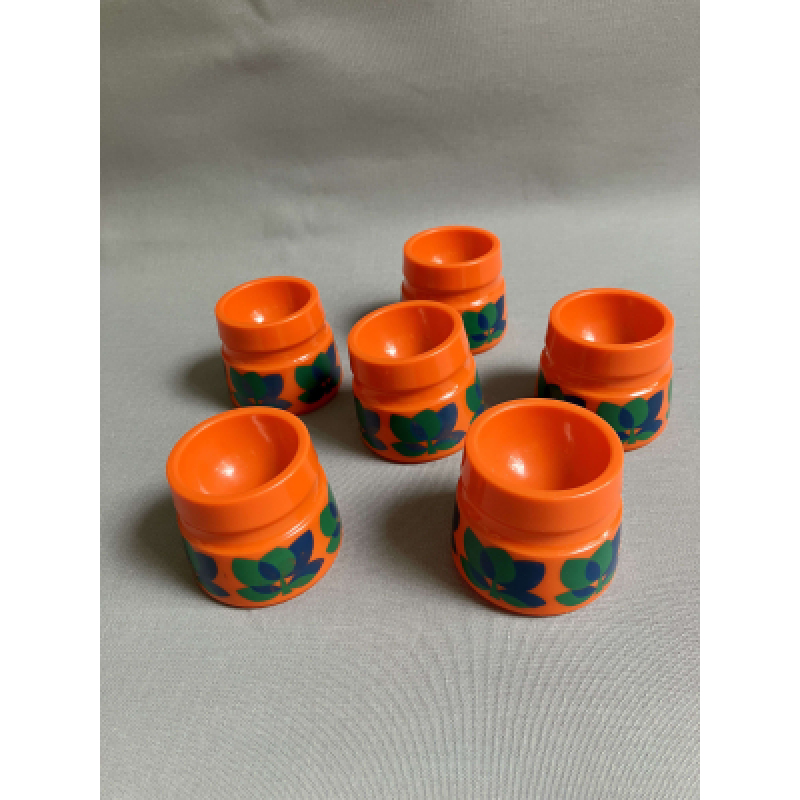 Zes vintage eierdopjes